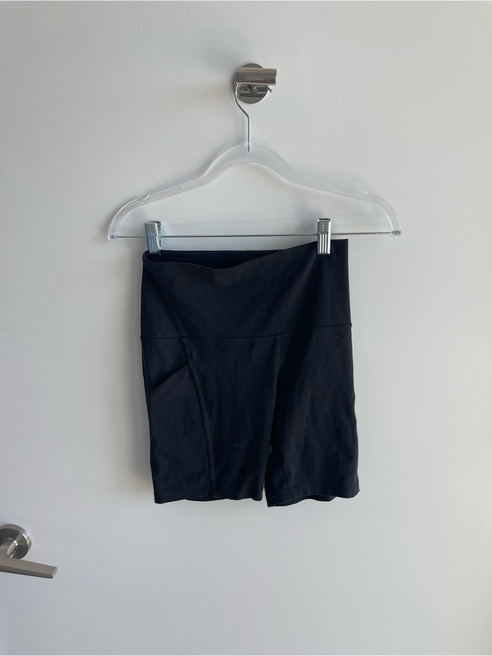 Lululemon Biker Shorts with Pockets Black